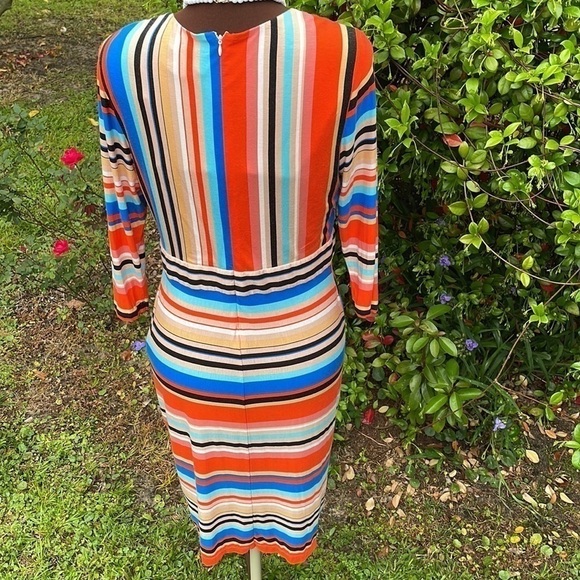 STRIPE Dress - Picture 6 of 7